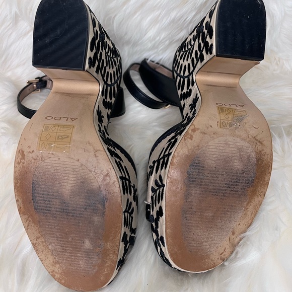 ALDO wedge sandal - Picture 3 of 3